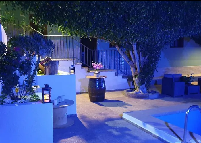 Vila Reina Del Atlantico By Rivero